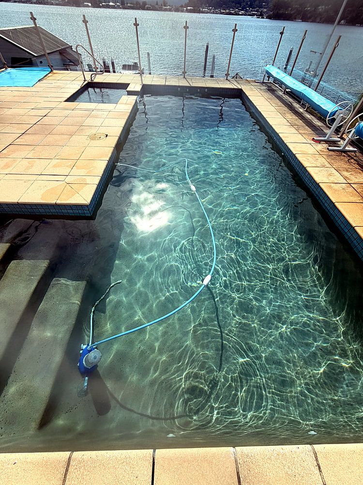 Waterfront pool with crystal clear water