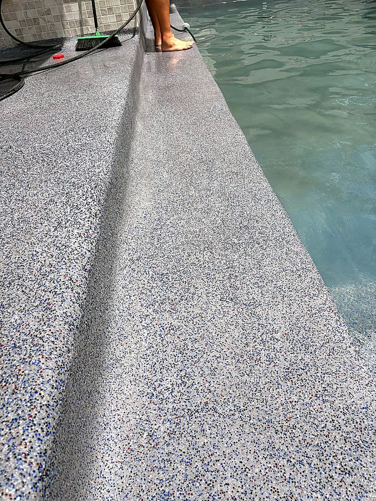 Finished glass bead pool interior up close